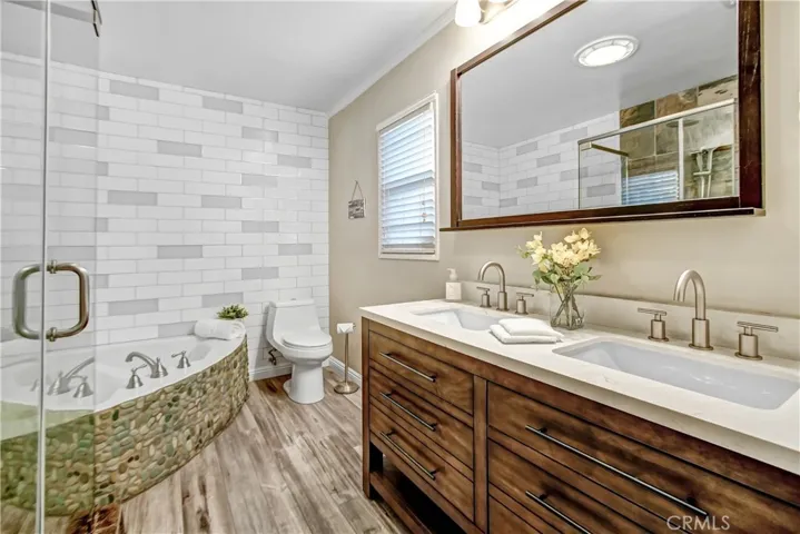 12707 Tiara Street, Valley Village, California 91607