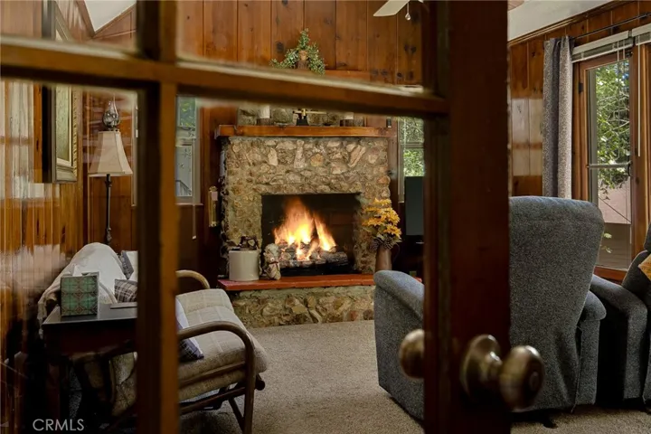 23431 Knapps Cutoff, Crestline, California 92325