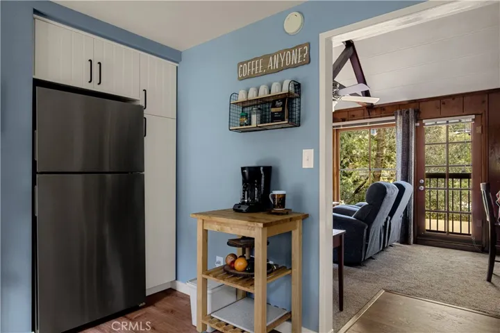 23431 Knapps Cutoff, Crestline, California 92325