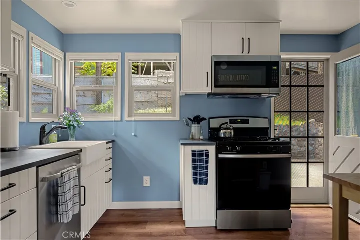 23431 Knapps Cutoff, Crestline, California 92325