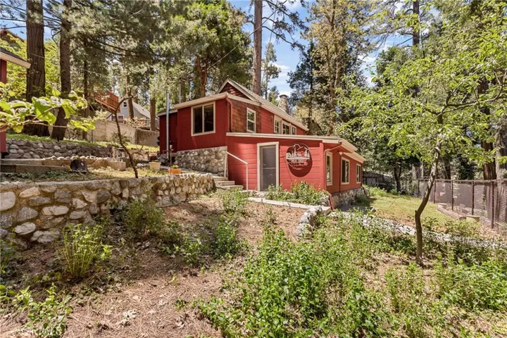 23431 Knapps Cutoff, Crestline, California 92325