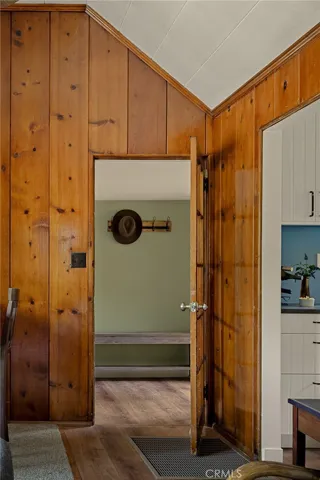23431 Knapps Cutoff, Crestline, California 92325