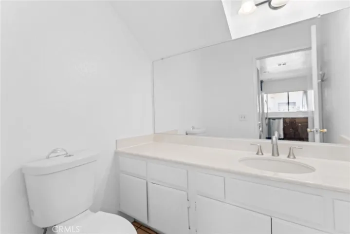 42 Brownfield Ln, Pomona, California 91766