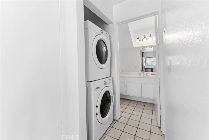 42 Brownfield Ln, Pomona, California 91766