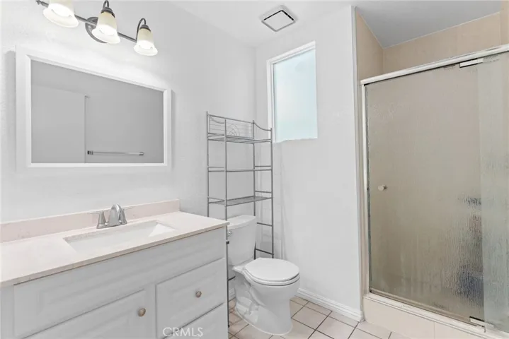 42 Brownfield Ln, Pomona, California 91766