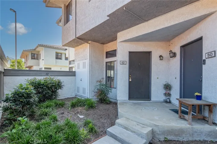 42 Brownfield Ln, Pomona, California 91766