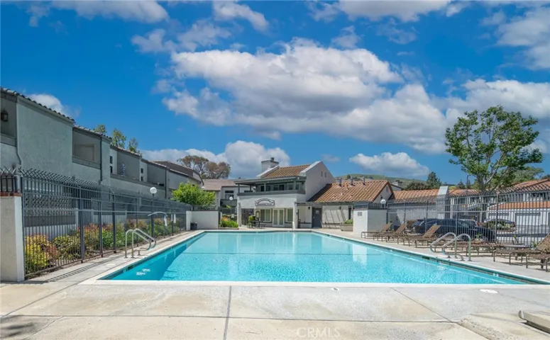 42 Brownfield Ln, Pomona, California 91766
