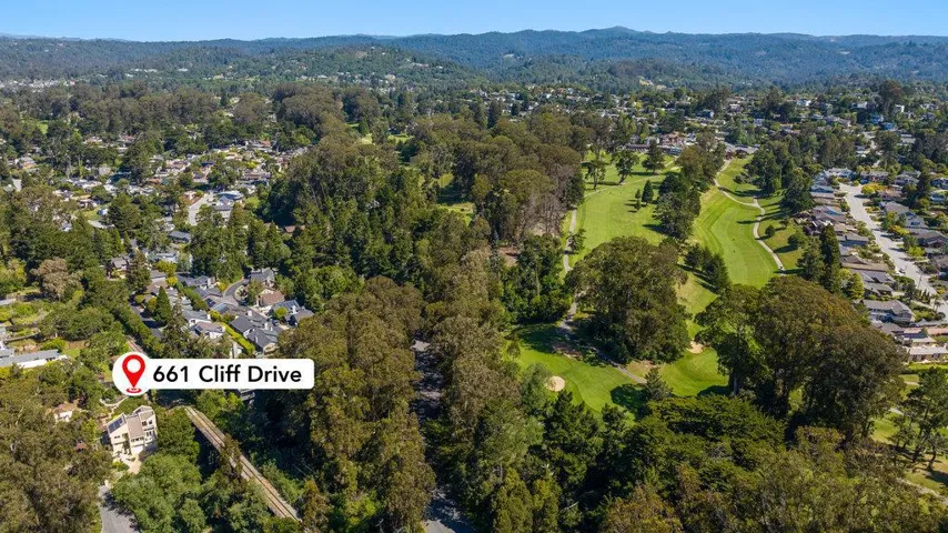 661 Cliff Drive, Aptos, California 95003