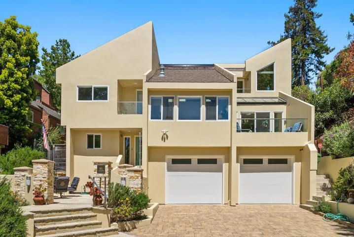 661 Cliff Drive, Aptos, California 95003