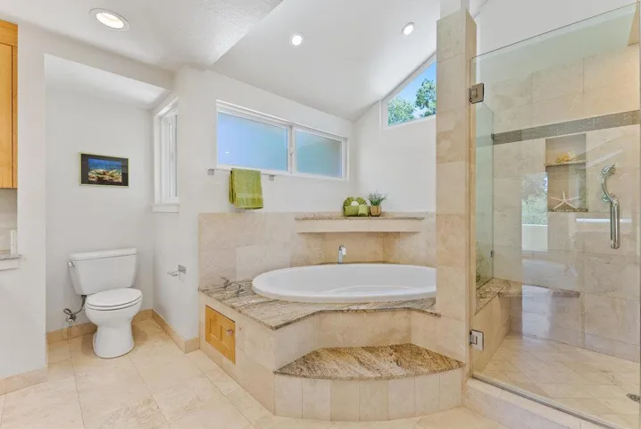 661 Cliff Drive, Aptos, California 95003