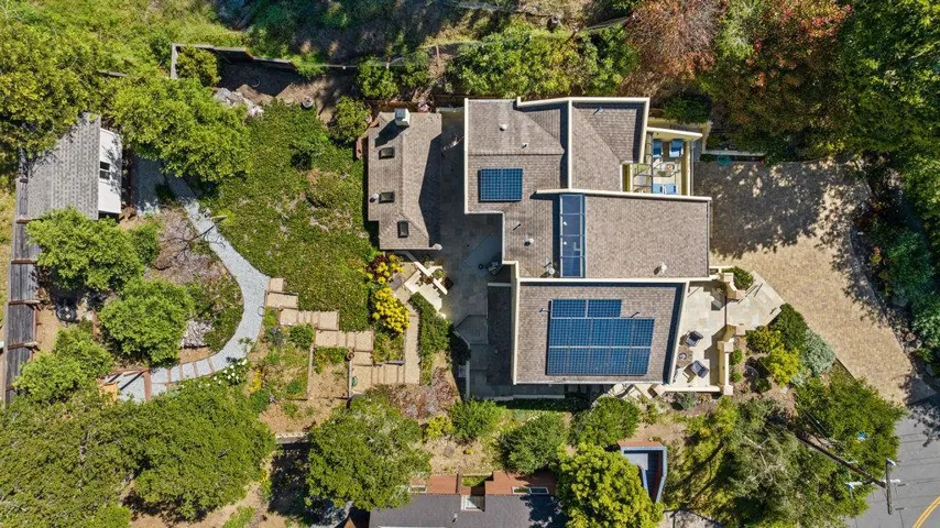 661 Cliff Drive, Aptos, California 95003