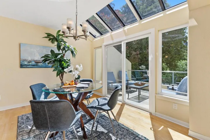 661 Cliff Drive, Aptos, California 95003