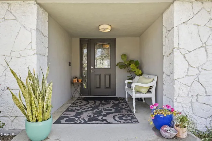 5-web-or-mls-UpmarketMedia-346NSan-162