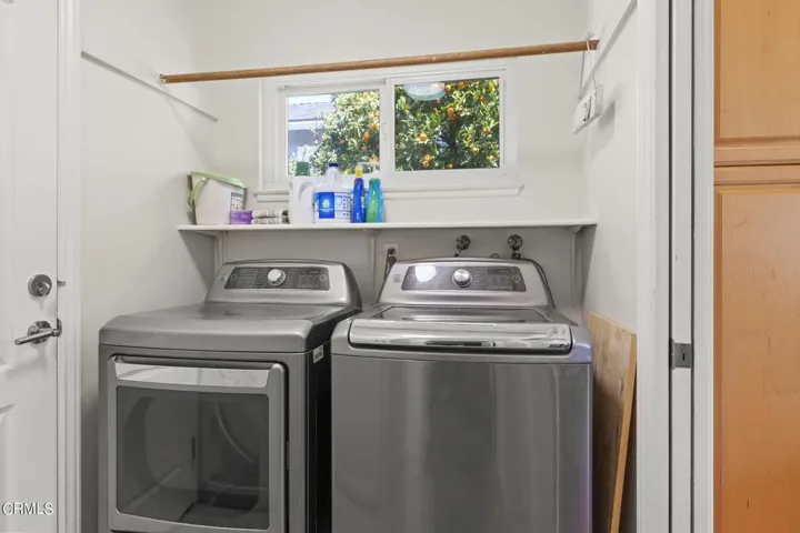 36-web-or-mls-UpmarketMedia-346NSan-111