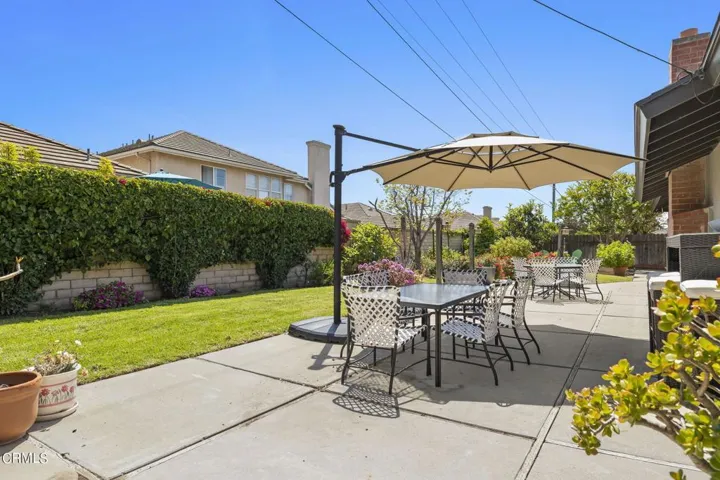 37-web-or-mls-UpmarketMedia-346NSan-116