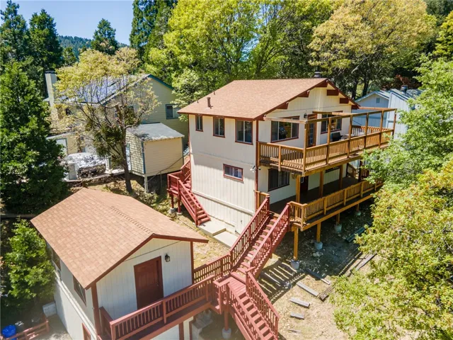 617 Arth Drive, Crestline, California 92325