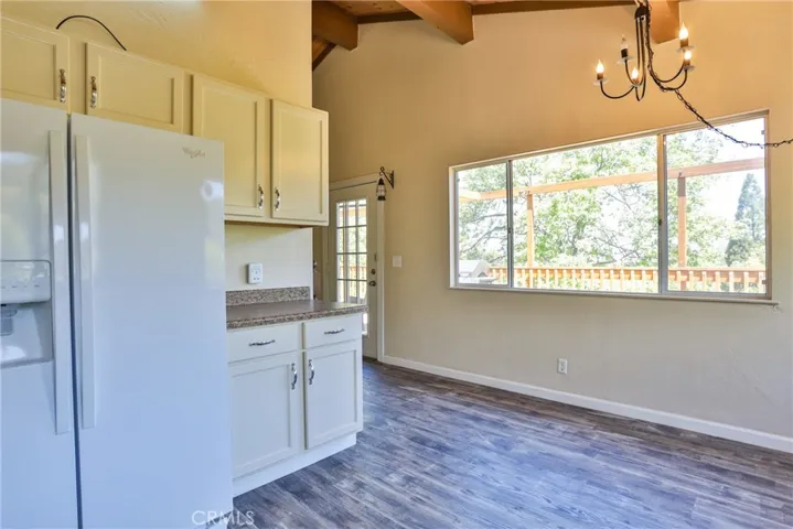 617 Arth Drive, Crestline, California 92325