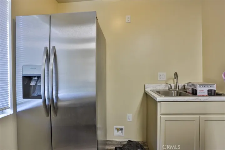 617 Arth Drive, Crestline, California 92325