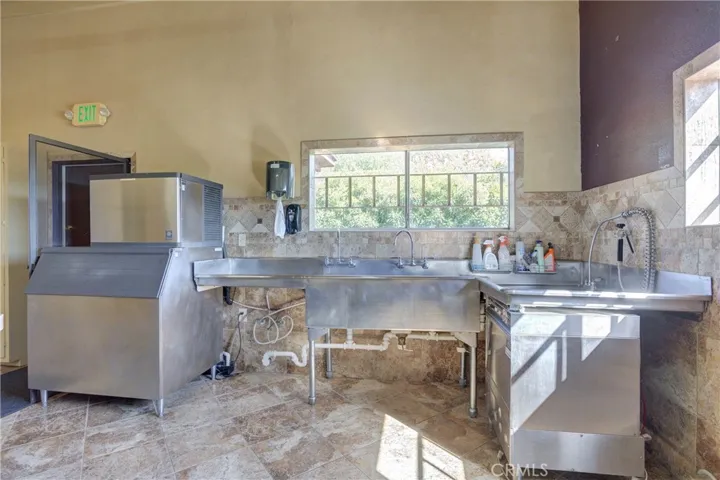 Commercial Kitchen