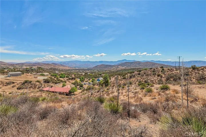 35145 Elkhorn Road, Agua Dulce, California 91390