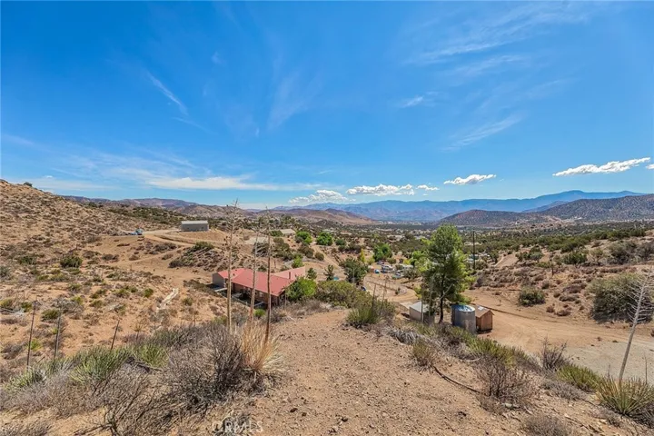 35145 Elkhorn Road, Agua Dulce, California 91390