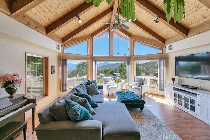 35145 Elkhorn Road, Agua Dulce, California 91390