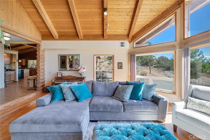 35145 Elkhorn Road, Agua Dulce, California 91390