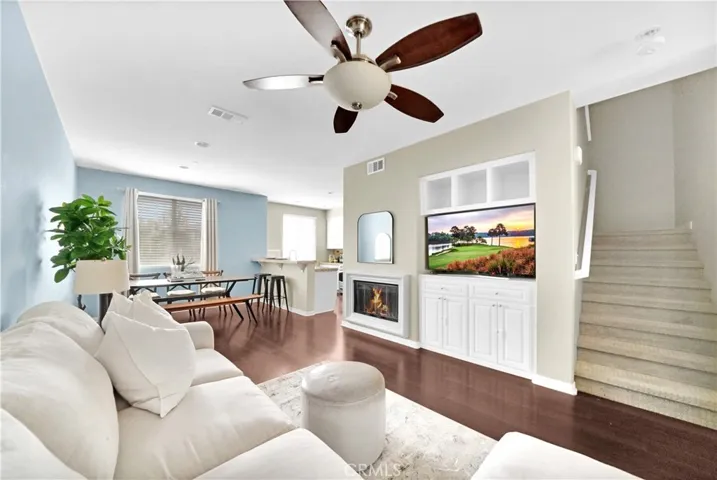 351 W Linden Drive, Orange, California 92865