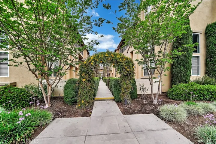351 W Linden Drive, Orange, California 92865