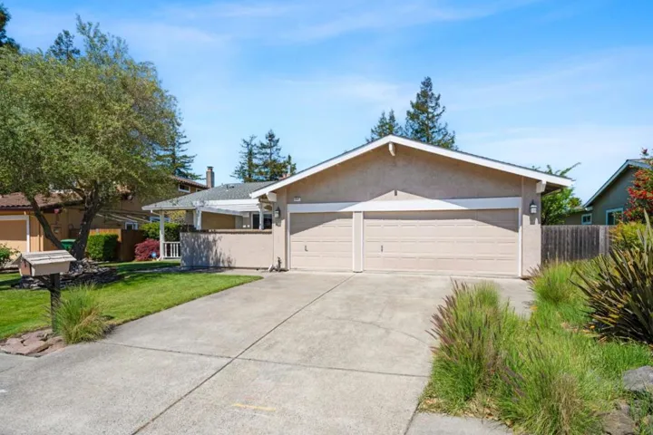 4997 Fern Place, Rohnert Park, California 94928