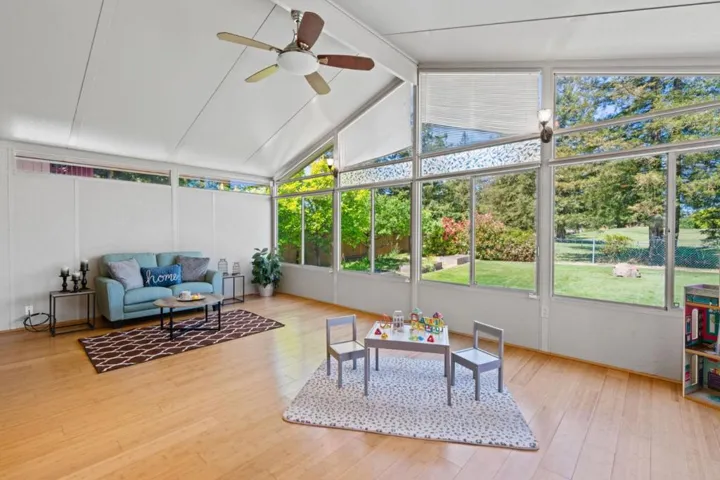 4997 Fern Place, Rohnert Park, California 94928