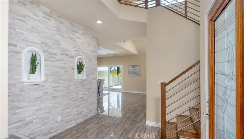 724 Crown Pointe, Anaheim Hills, California 92807