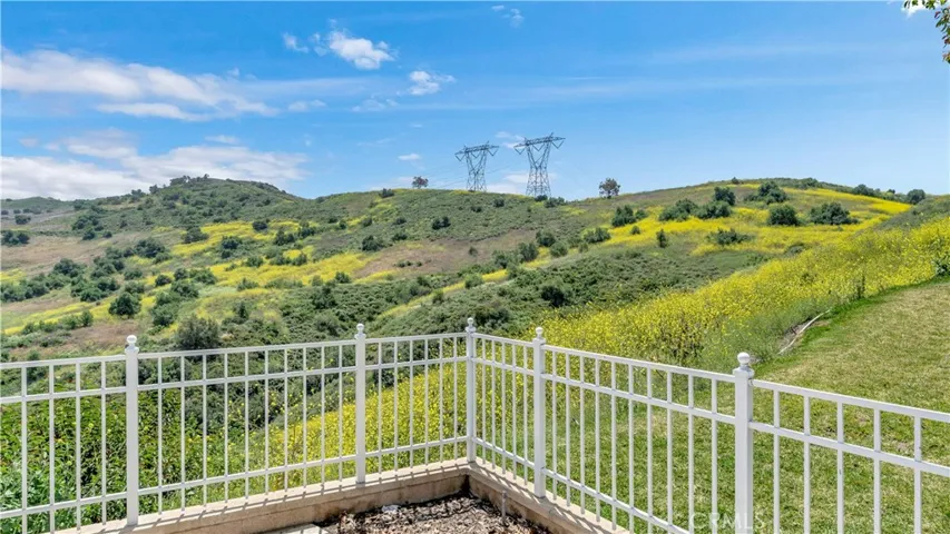 724 Crown Pointe, Anaheim Hills, California 92807
