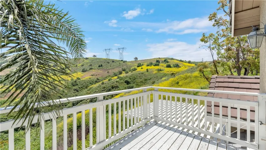 724 Crown Pointe, Anaheim Hills, California 92807