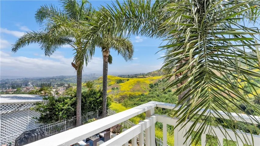724 Crown Pointe, Anaheim Hills, California 92807