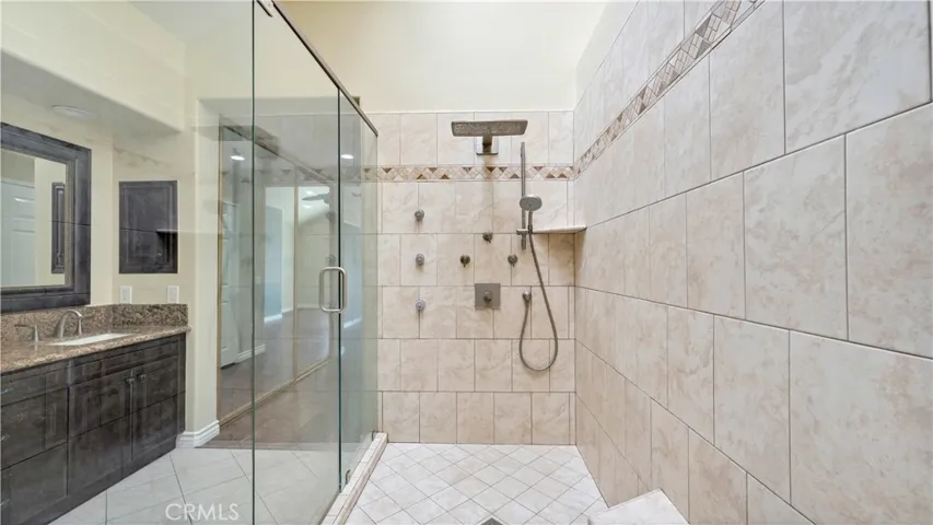 724 Crown Pointe, Anaheim Hills, California 92807