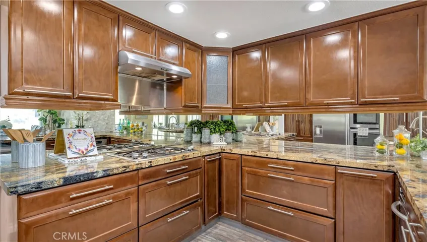 724 Crown Pointe, Anaheim Hills, California 92807