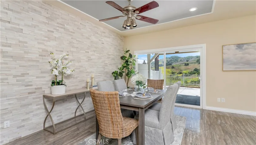724 Crown Pointe, Anaheim Hills, California 92807
