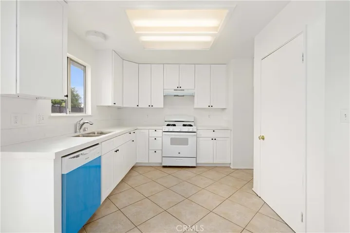 37216 Populus Avenue, Palmdale, California 93552