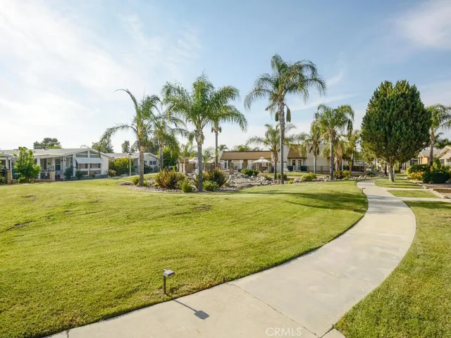1233 Lodgepole Drive, Hemet, California 92545