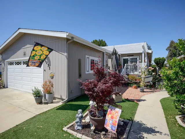 1233 Lodgepole Drive, Hemet, California 92545