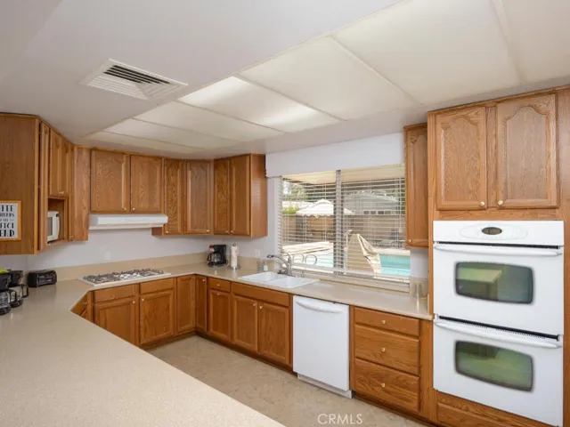 1233 Lodgepole Drive, Hemet, California 92545