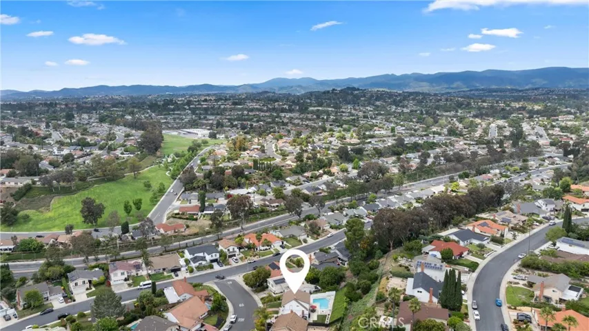 26421 Veracruz Lane, Mission Viejo, California 92691