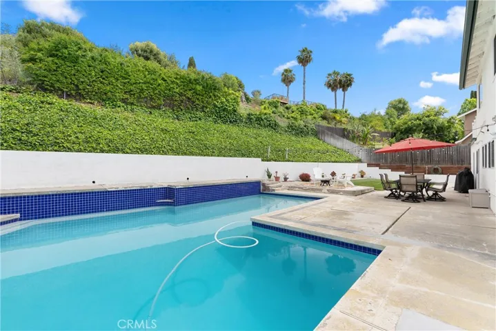 26421 Veracruz Lane, Mission Viejo, California 92691