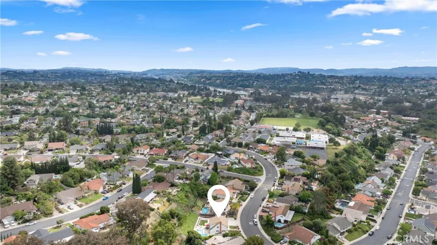 26421 Veracruz Lane, Mission Viejo, California 92691