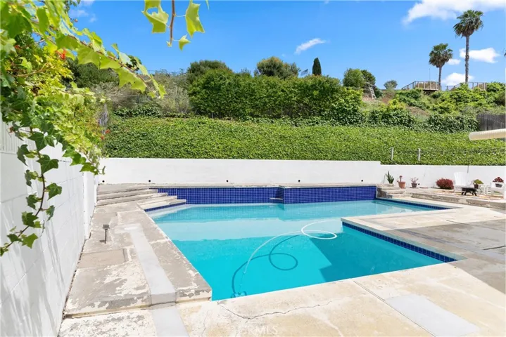 26421 Veracruz Lane, Mission Viejo, California 92691