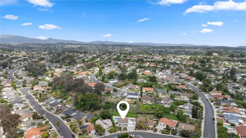 26421 Veracruz Lane, Mission Viejo, California 92691