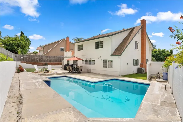 26421 Veracruz Lane, Mission Viejo, California 92691
