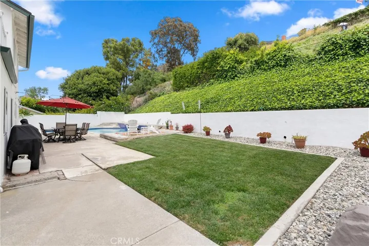 26421 Veracruz Lane, Mission Viejo, California 92691