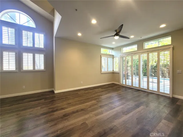 Living room - accent window for extra light